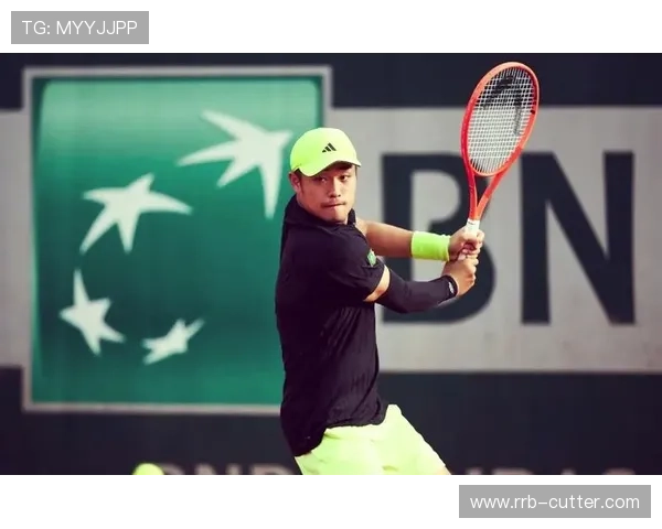 新赛季网球巡回赛升温名将回归新星崛起引发全球关注格局变化热议