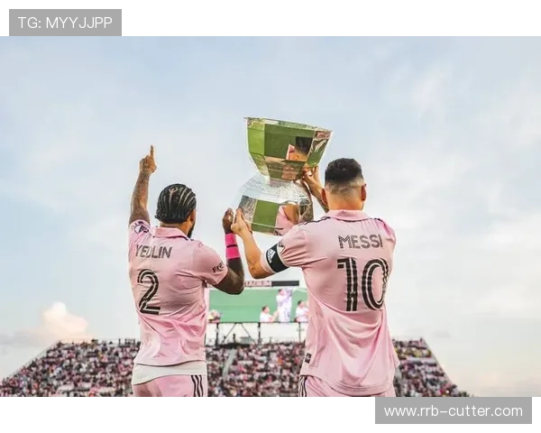 梅西加盟迈阿密国际后首度亮相 美国足球迎来历史性突破